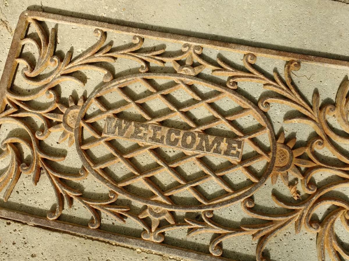 Pipowagen Overnachting Het Houten Huis Zaltbommel Esterno foto